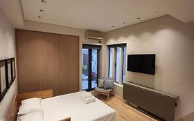 Cozy Kolonaki Studio